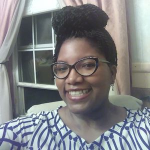 Meet your Posher, Tonya